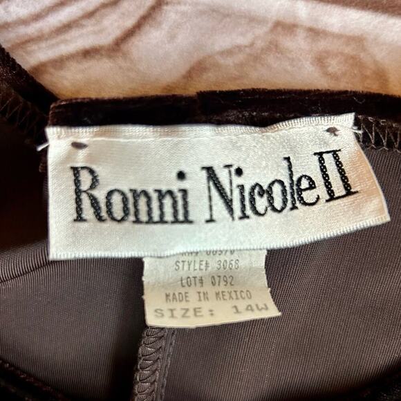 NWT Vintage Ronnie Nichole Velvet midi shift dress Whimsigoth Dark brown 14 W - Picture 6 of 6